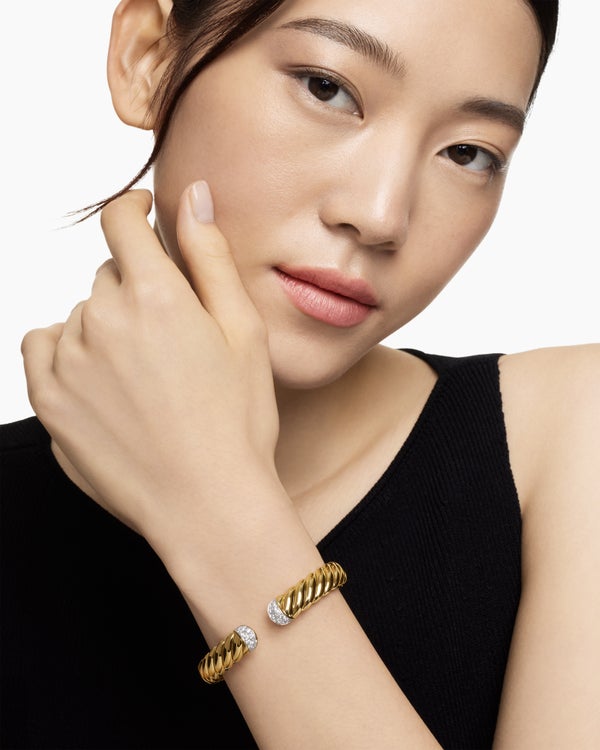 087CABFE-29E0-E7DA-C1A8-C105100D3235