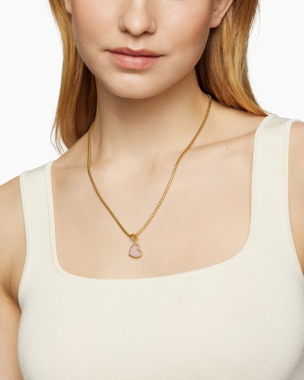 233007E2-AE9E-2732-95C5-EE3784D2B6C5