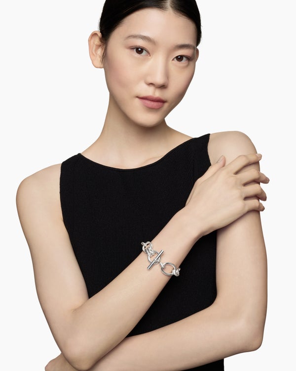 46240467-A371-CF1B-B8B3-2137DB4677E6