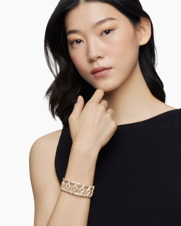 4648882B-E863-5B01-3A7C-D6424B0A4368