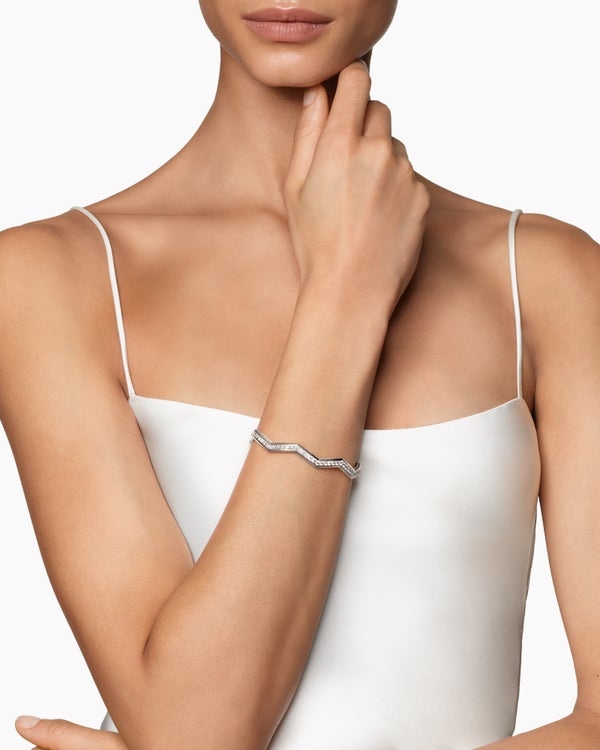 6BEDD760-FF65-D9E3-60BC-E8F59B7F5154