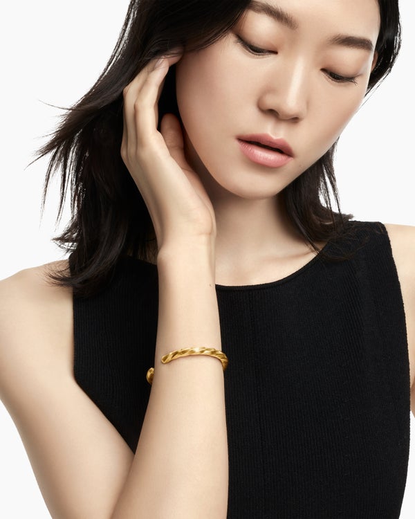 764DD6D8-3CA4-BDD5-07B0-34B21EC8A323