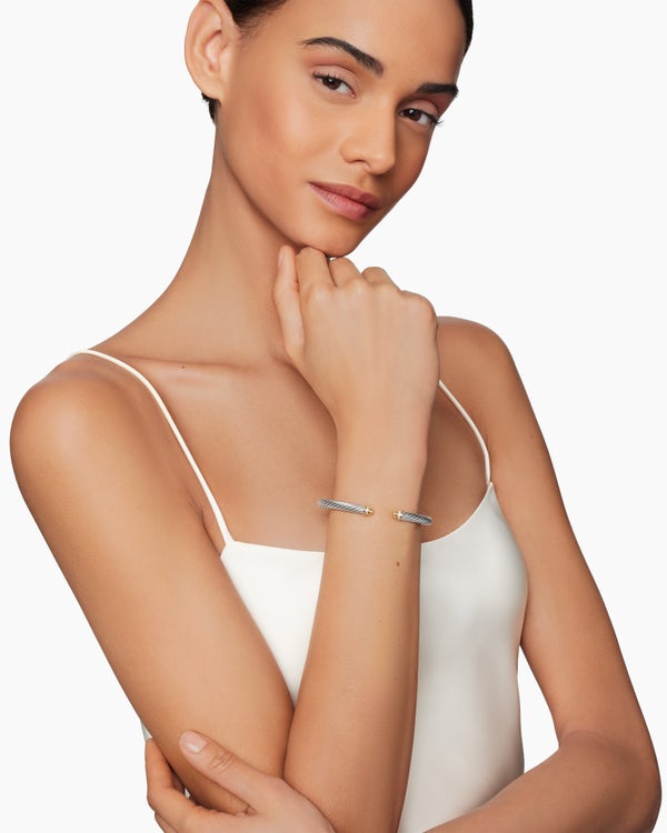 7FF8D993-4ECE-4AFA-673E-9AD7C0C8FD07