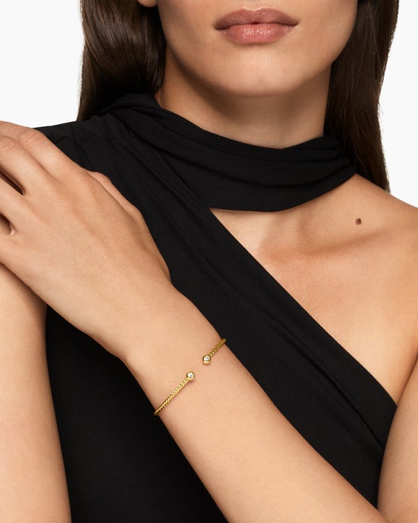 93A32424-03C0-B296-2B42-534075057591