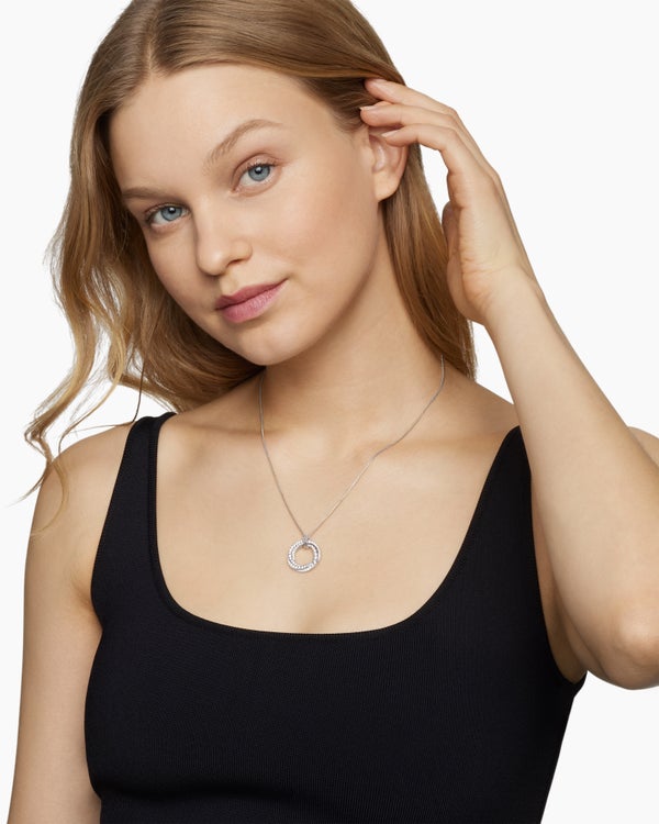 98435670-3546-4A3B-2894-BCA06B03F195