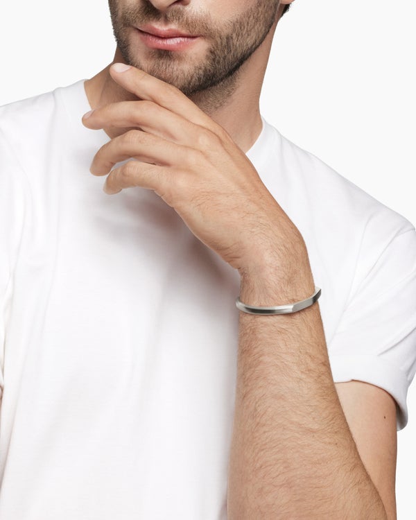 A00DFBB9-04E6-A7D2-CFF3-8D3F44B6CD8B