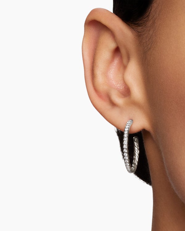 A1D6B8EB-B307-CC32-B7B2-7231EE941EBD