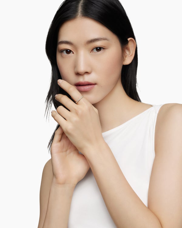 AD890652-7BE3-F3F5-CB71-7FB501AA3543