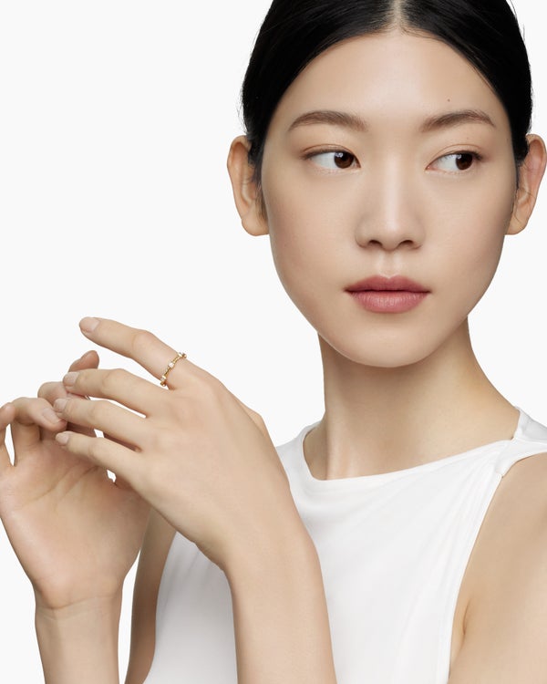 BF0E0B01-20DE-6555-9ABC-159BDAD12C41