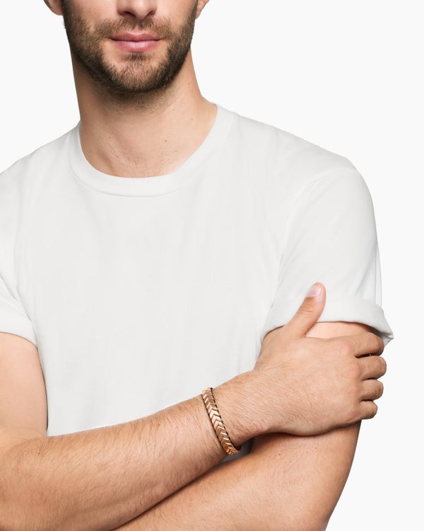 C501C06B-CF1D-701A-46BF-22D383CCC31A