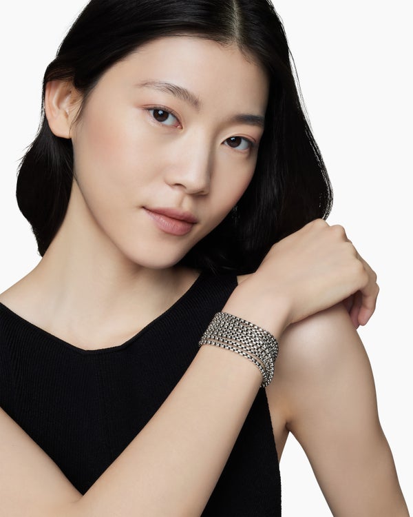 C8BA11B8-CB67-BFFD-CA2A-C90CD63728C3