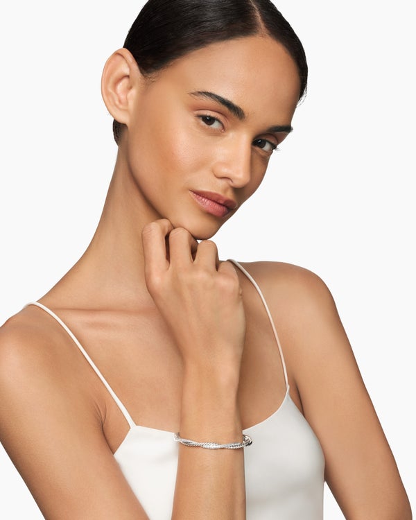 D41C49A0-328D-105D-D814-7C3D7BDDBFF6