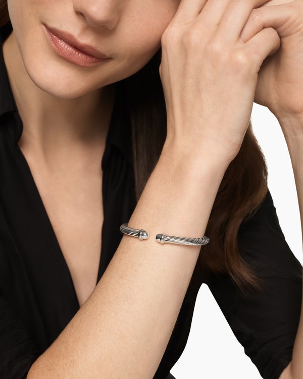 D922CB50-E2D1-3C19-EB7E-0391E73E9CE5