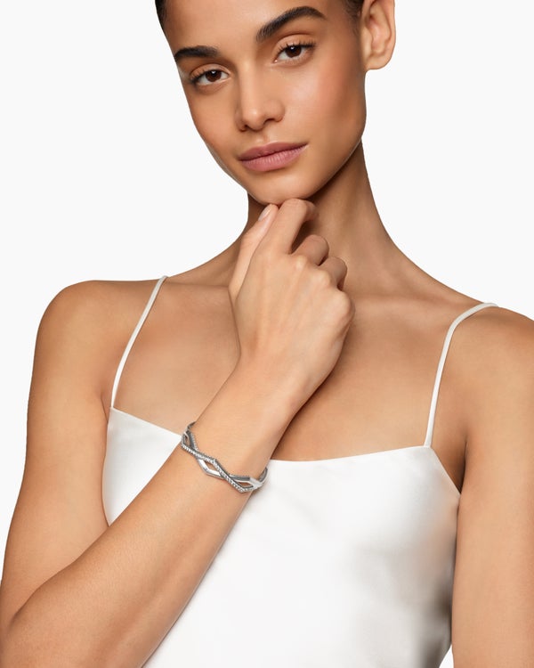 DD99BE9A-5EA2-AC53-3DD2-9C8F3D58BBCE