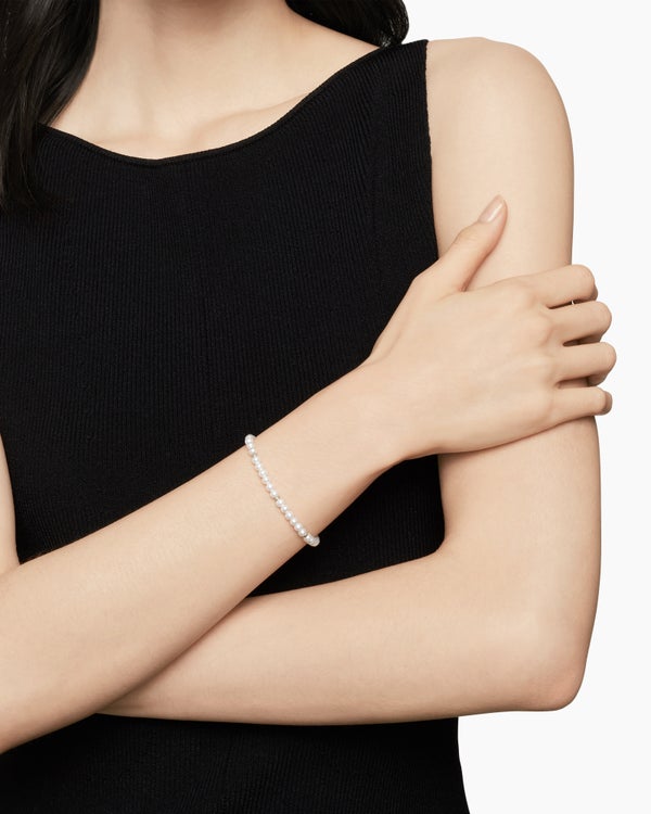 DEEB0B24-D9A4-573C-A6CA-C3CFF145B818