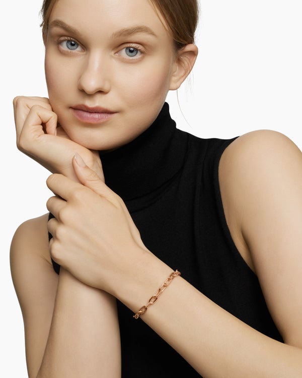 E4859BA4-9072-A341-44BC-328967D538D2