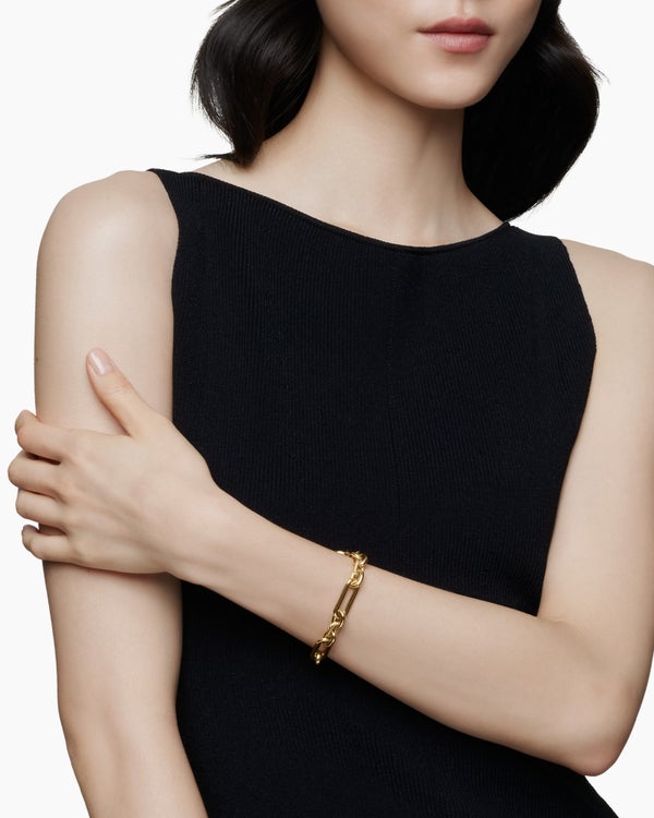 EB62D85F-C312-15F5-B051-1D51E625C56D