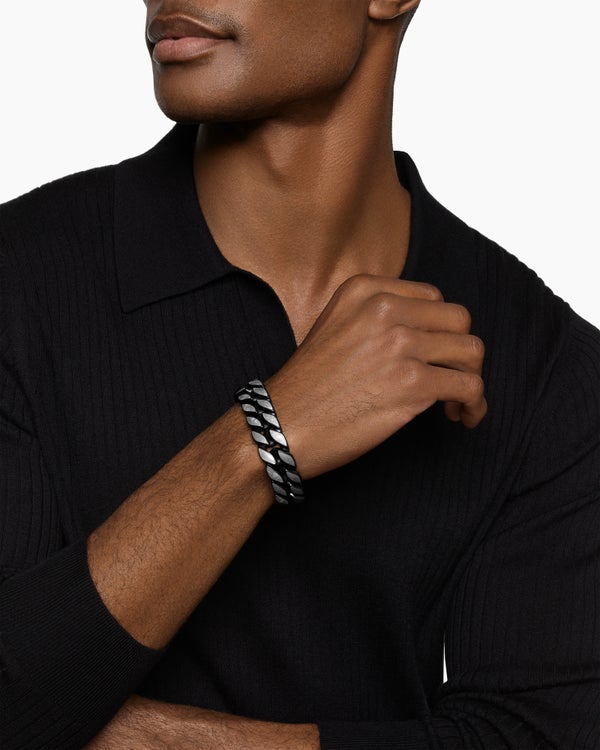 FDACF125-F1AA-C949-51D1-9309672C24AC