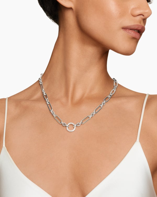 FDBE6283-A180-E2EB-29A7-36C9CDB8617C