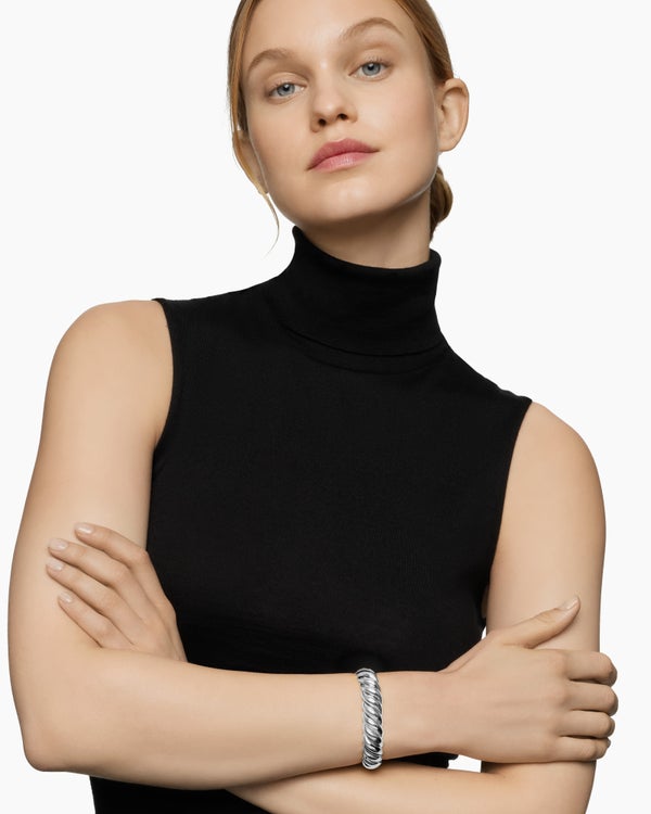 FF7C1301-FC19-7FB9-86DB-4D368D2A3C3E